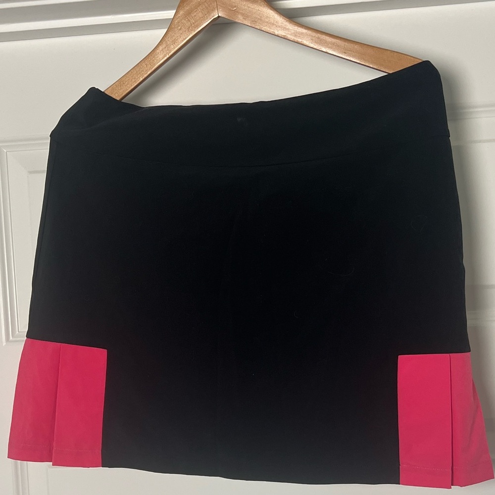 Golftini Golf, Pickleball, Casual Skort, Blsck & Pink